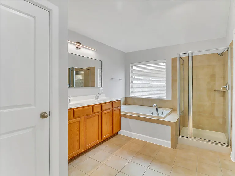 8314 Dusty Canyon Ln — Photo 19