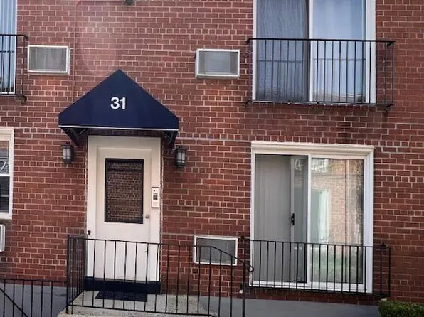 45 Vera St #31D, Staten Island, NY 10305