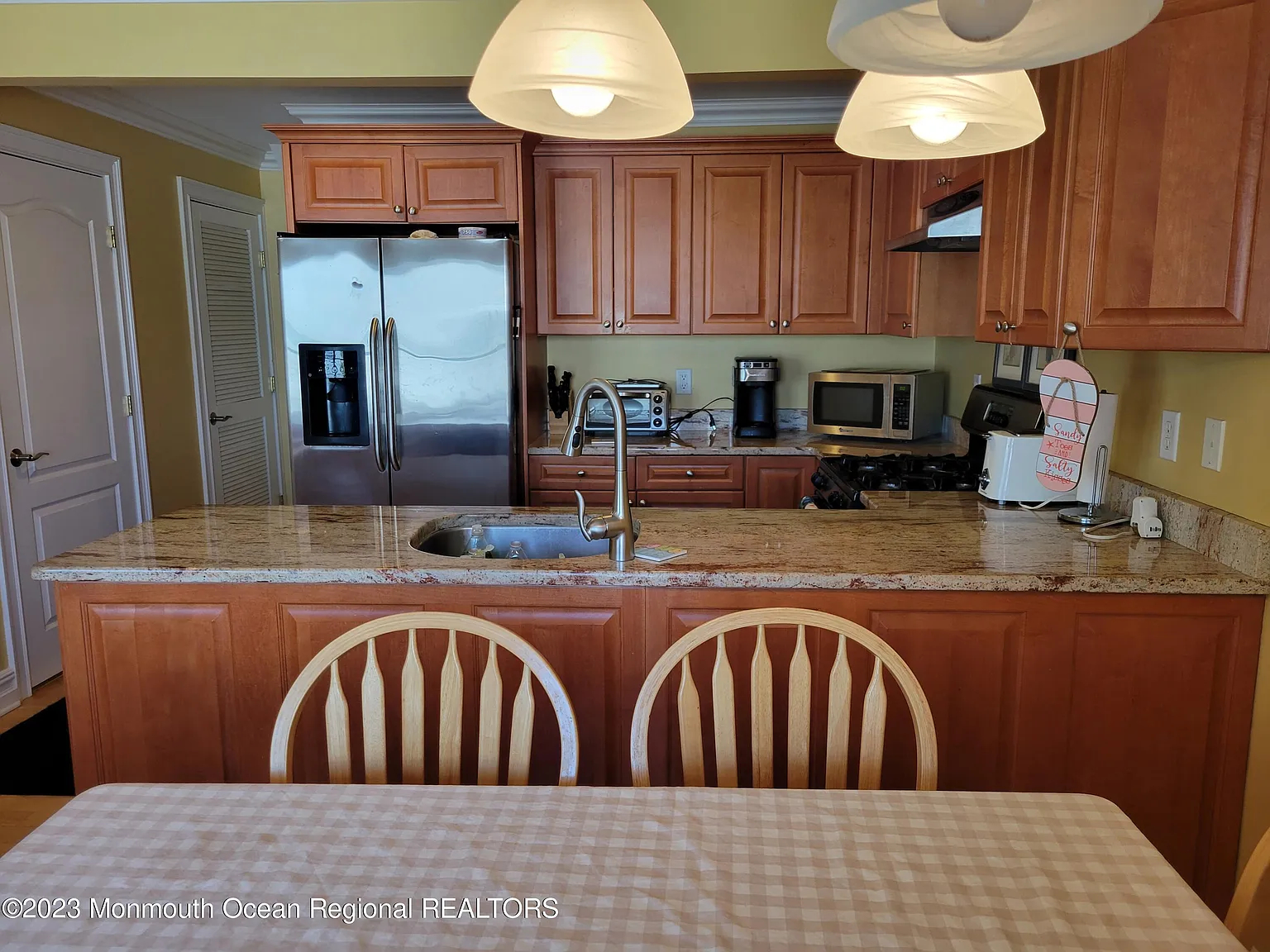 3 bed, 2.5 bath, 1098 sqft, $2,250 — Photo 4
