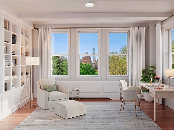 3rd image of 25 W 81st St #12B