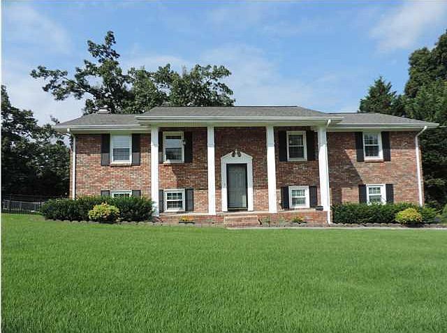 1st image of 328 Larry Dr