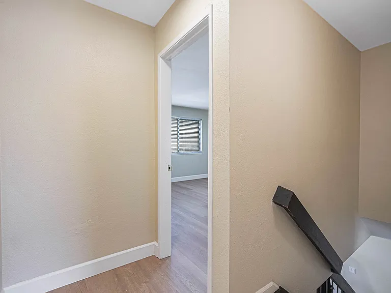 24054 La Paz Way — Photo 32