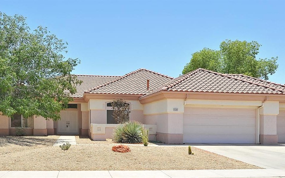 1st image of 15605 W White Horse Dr