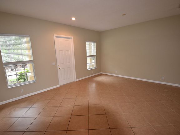 2nd image of 602 NW 26th Ct