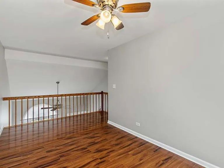 503 Ascot Ln — Photo 9