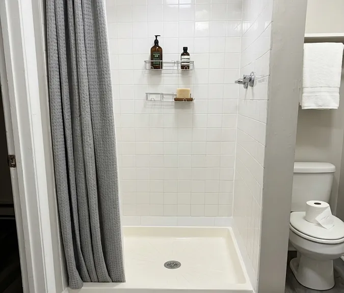 229 N Sandusky St #6 — Photo 11