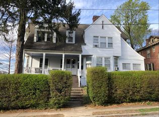 411 Walnut Ave SW APT 3, Roanoke, VA 24016