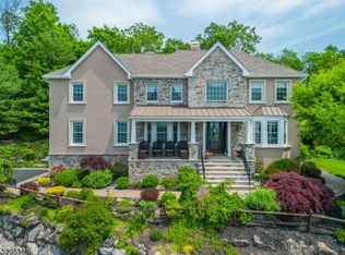 23 Vizcaya Ct, Wayne, NJ 07470