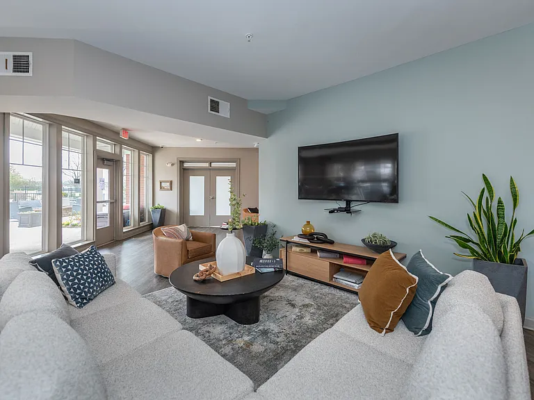 Covepointe at the Landings — Photo 16