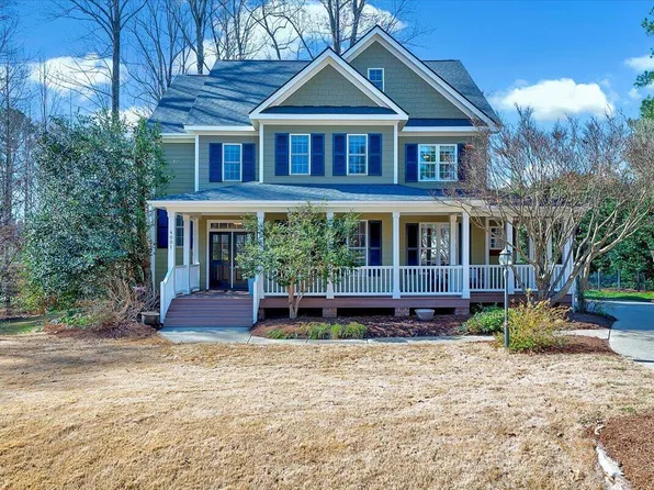 4001 Gatewood Falls Ct, Apex, NC 27539