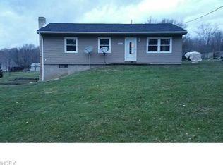 49120 Pancake Clarkson Rd, Rogers, OH 44455