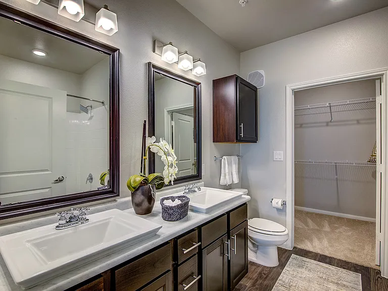 900 Gordon Heights Ln — Photo 41
