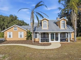 8921 E Sweetwater Dr, Inverness, FL 34450
