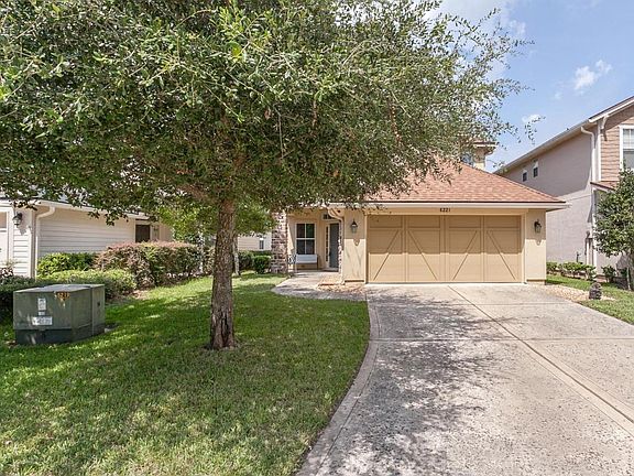 3rd image of 6221 Devonhurst Dr