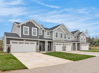 4637 Glen Haven Dr, Grand Rapids, MI 49518