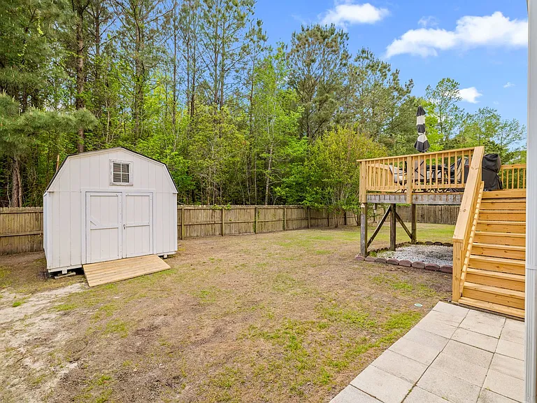 210 Dartmoor Trl — Photo 48