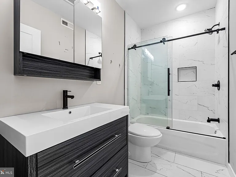 2409 N Hancock St #4 — Photo 21