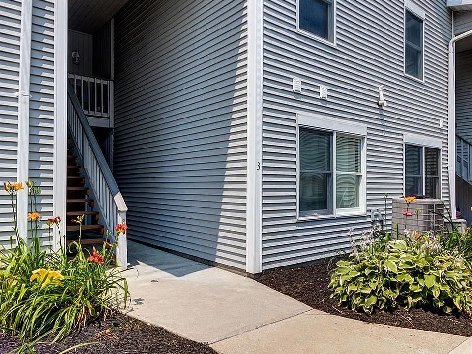1st image of 679 2nd St Unit 3E