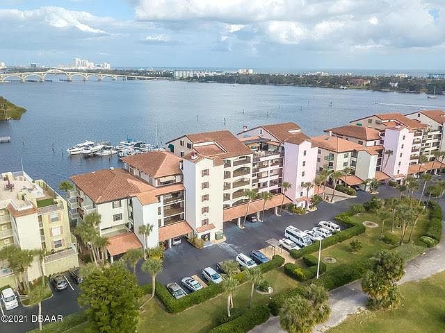 1st image of 644 Marina Point Dr #644