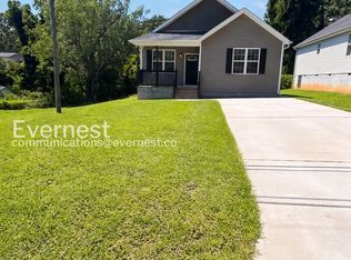 3702 Ogburn Ave, Winston Salem, NC 27105