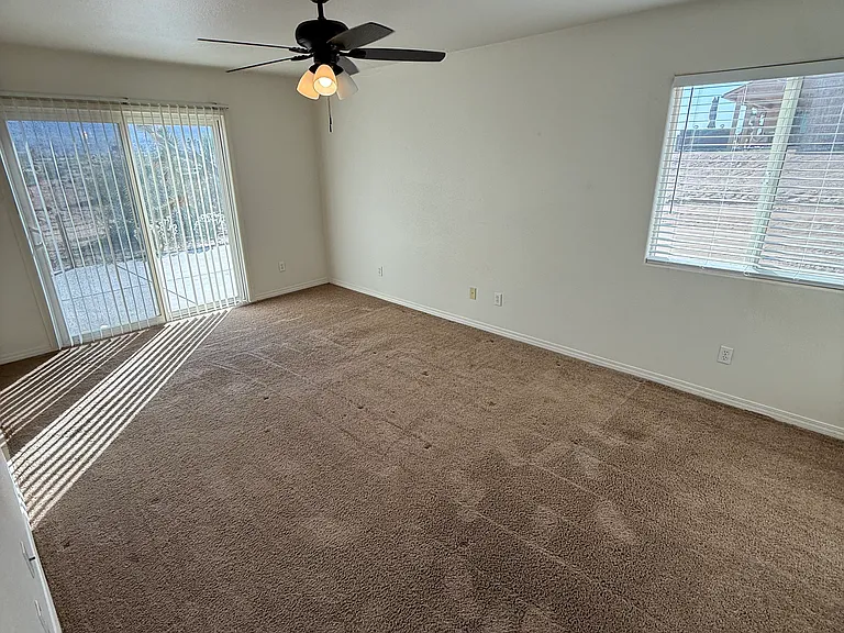 62221 Crestview Dr — Photo 31
