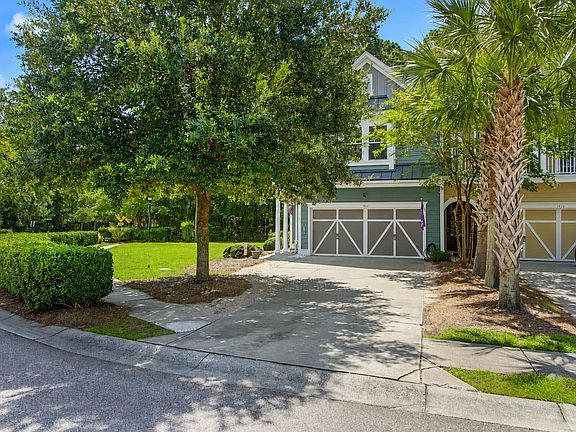 2nd image of 1984 Kings Gate Ln