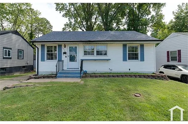 232 Cameron Rd photo 1