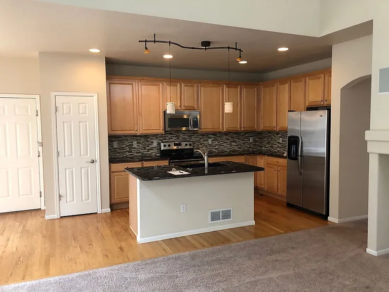 3809 Eclipse Ln — Photo 3