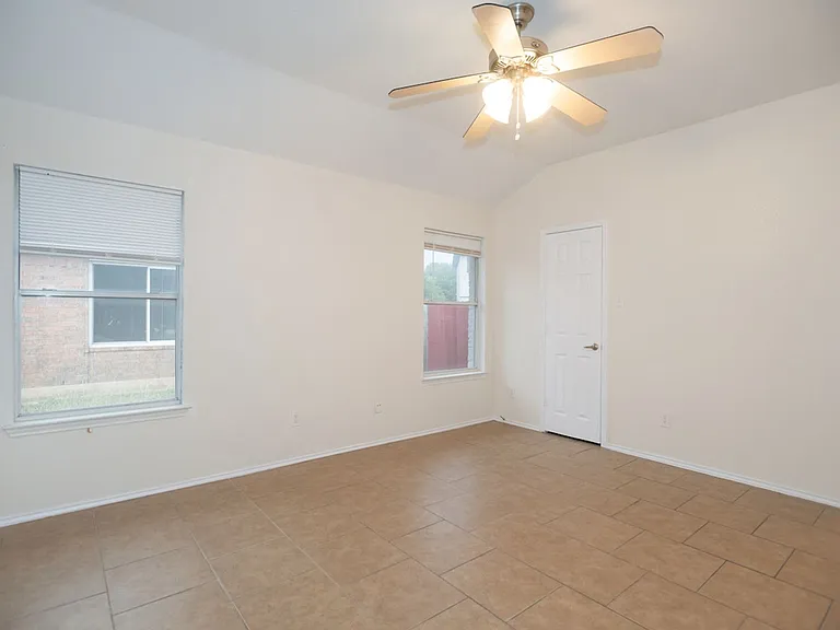 1606 Hueco Mountain Trl — Photo 11
