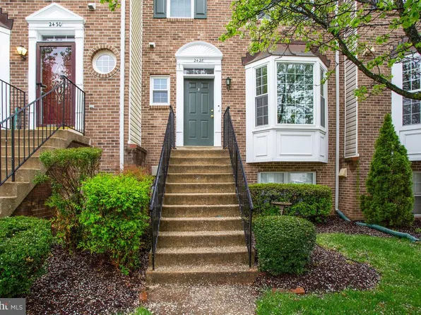 2428 Lizbec Ct, Crofton, MD 21114