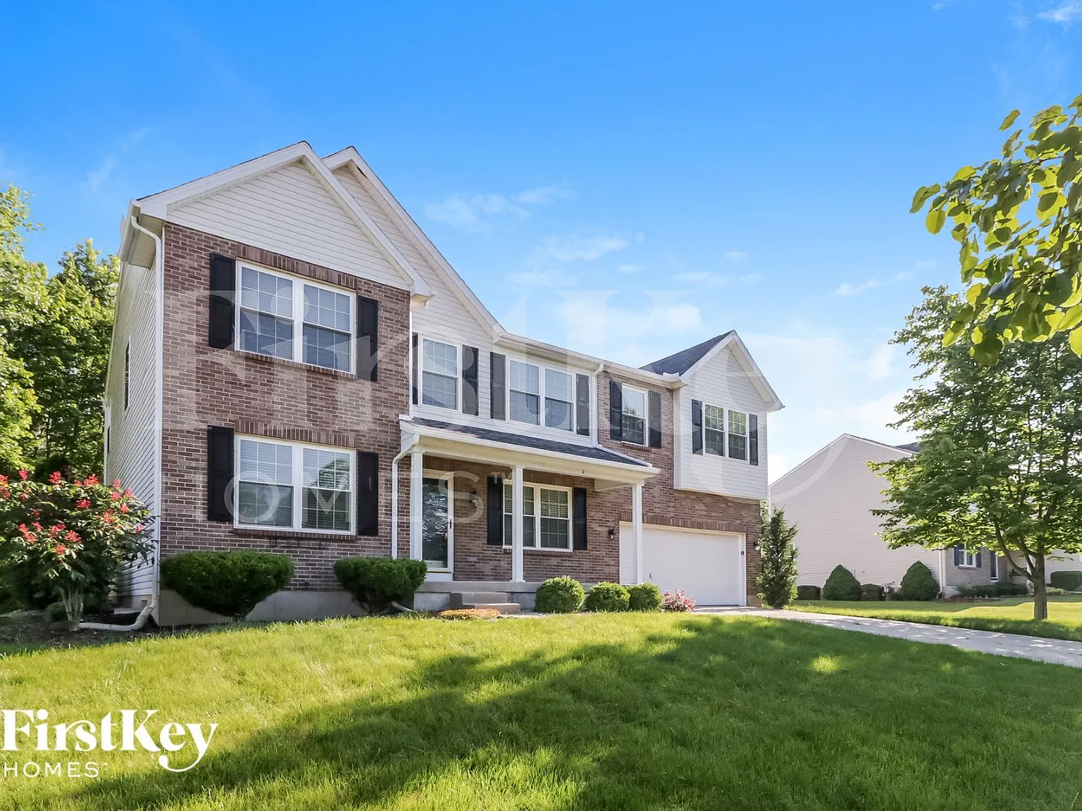 4 bed, 2.5 bath, 2878 sqft, $3,650 — Photo 2