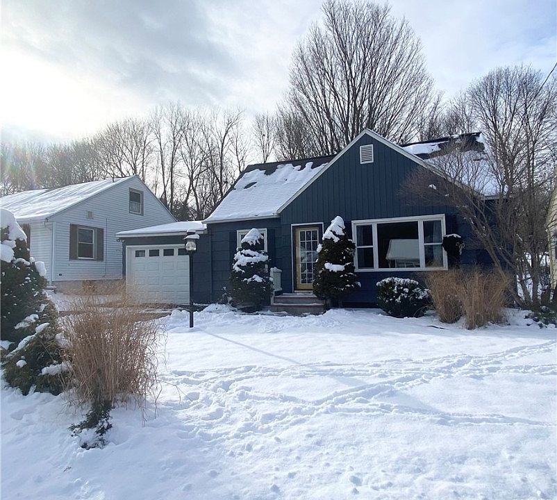 415 Cleveland Blvd, Fayetteville, NY 13066 Zillow