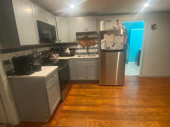 (undisclosed Address), Lynn, MA 01902