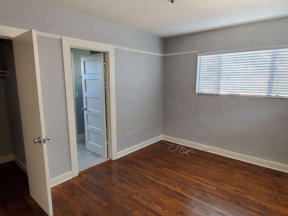2nd image of 4006 Delta St