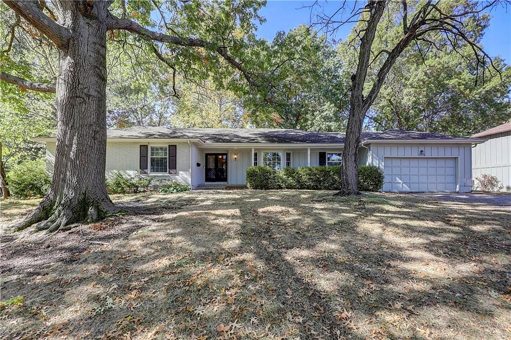 10336 Cherokee Ln, Leawood, KS 66206 Zillow