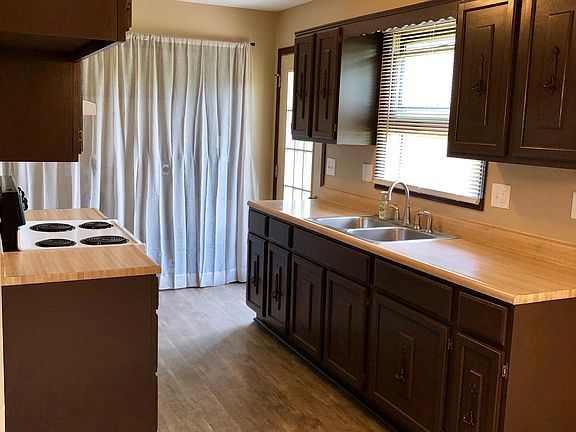 4th image of 5565 N County Road 575 W