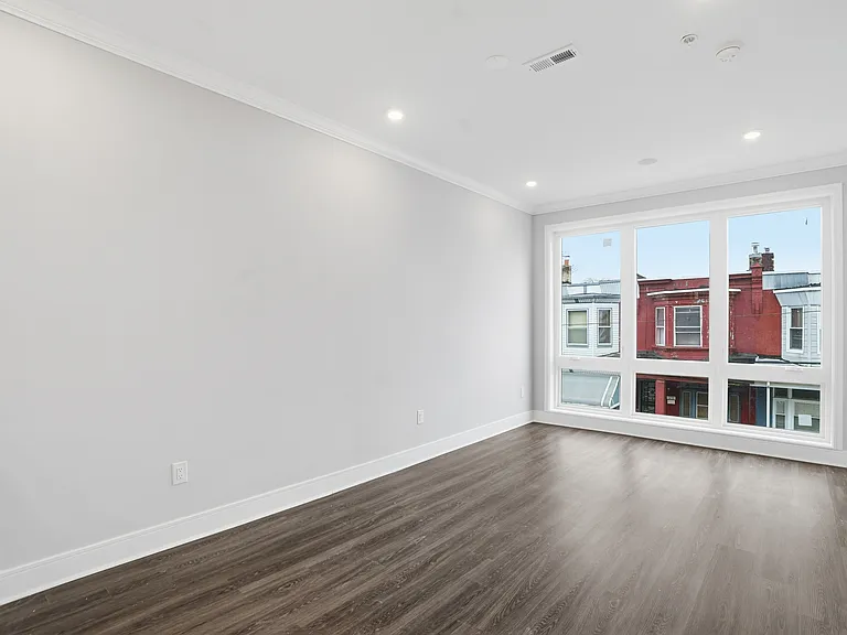 5239 Chancellor St #2 — Photo 18