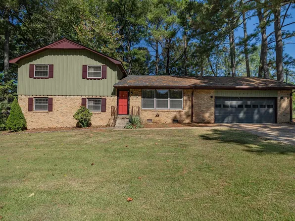 2505 Guenevere Ave SE, Huntsville, AL 35803