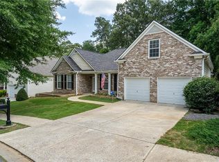 214 Morning Mist Ln, Woodstock, GA 30188