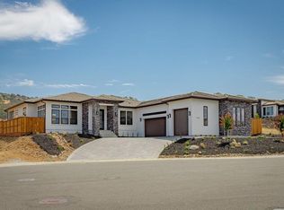 754 Sundahl Dr, Folsom, CA 95630