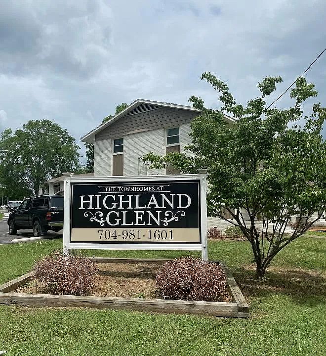 1st image of 318 Highland St APT 2