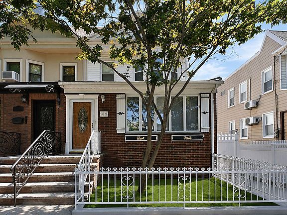 2nd image of 1829 W 10th St