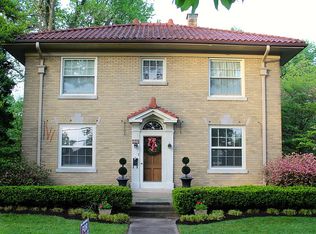 1204 Fontaine Rd, Lexington, KY 40502