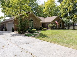 10445 Wilson Rd, Brownsburg, IN 46112