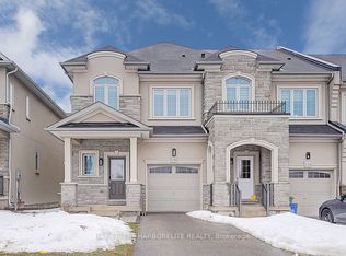 126 Mosaic Dr, Hamilton, ON L8B0V7