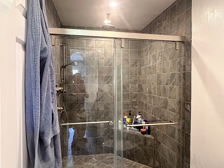 6031 Oak Meadow Dr — Photo 10