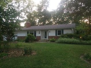 6441 Lombardy Dr, Chelsea, MI 48118