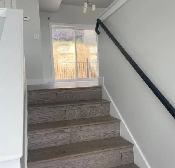 1467 Surprise Valley Rd — Photo 2