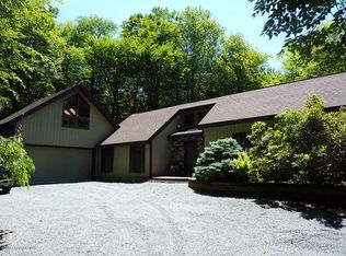 4208 Lake Path Way, Pocono Pines, PA