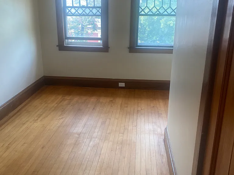 52 Sparhawk St #4 — Photo 4